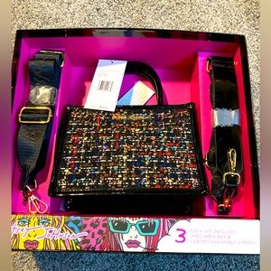 Betsey Johnson 3 piece set crossbody and 2 interchangeable straps